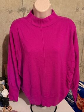 Design History Fuchsia Mock Neck Sweater